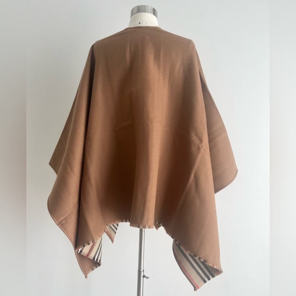 Burberry Icon Strips Wool Reversible Cape - Picture 3 of 12